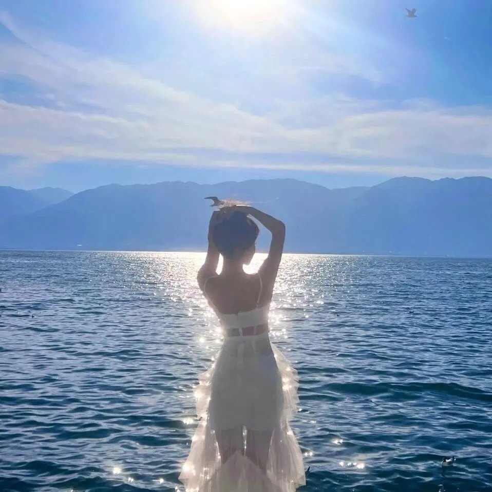 克莱尔 海报